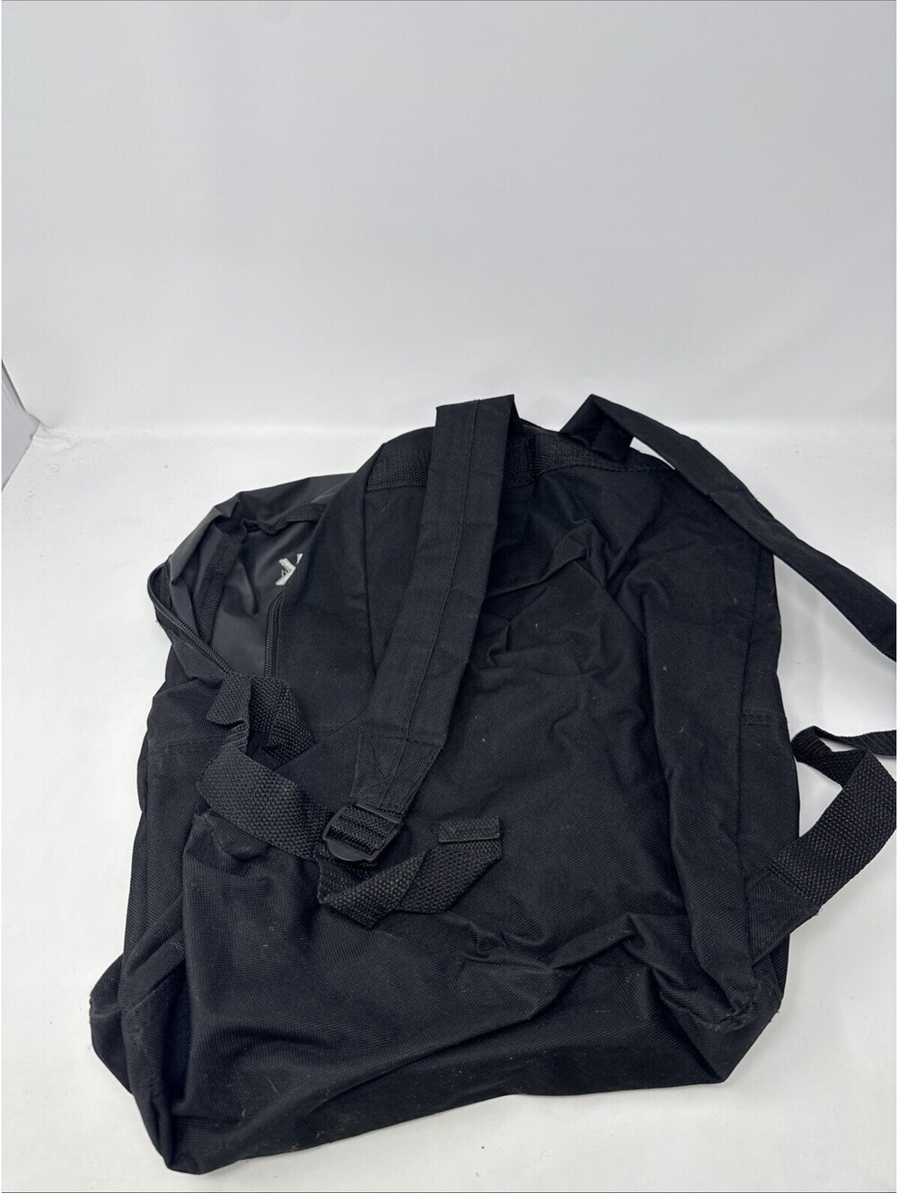 Black Reebok Back Pack - Picture 3 of 3